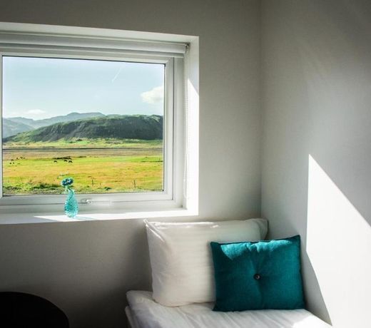 Glacier World - Hoffell Guesthouse