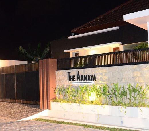 The Arnaya