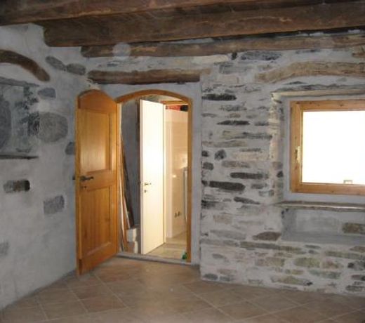 Moltrasio Casa Dell'Uva