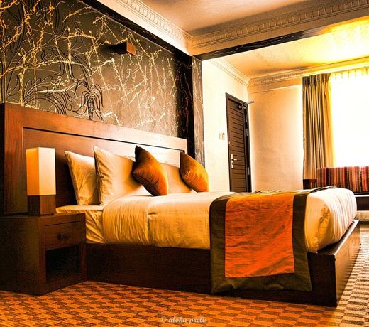 Ceylon City Hotel,Colombo