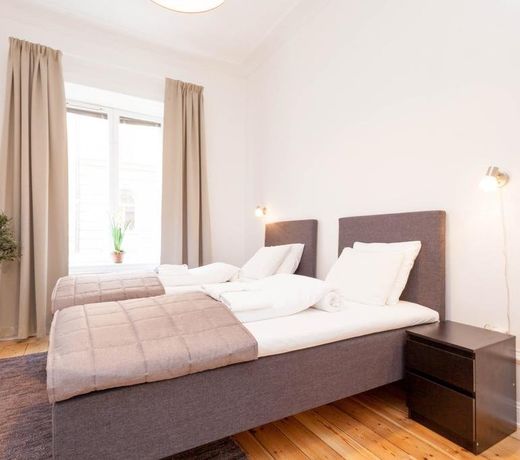 ApartDirect SveavÃ¤gen II