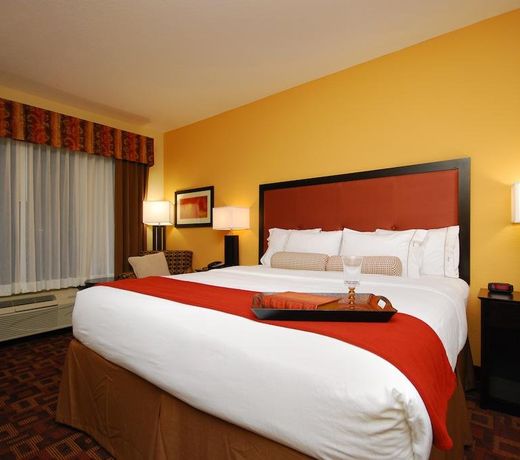 Holiday Inn Express & Suites Gonzales, an IHG Hotel