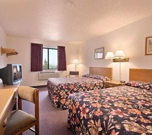 Super 8 by Wyndham Knoxville