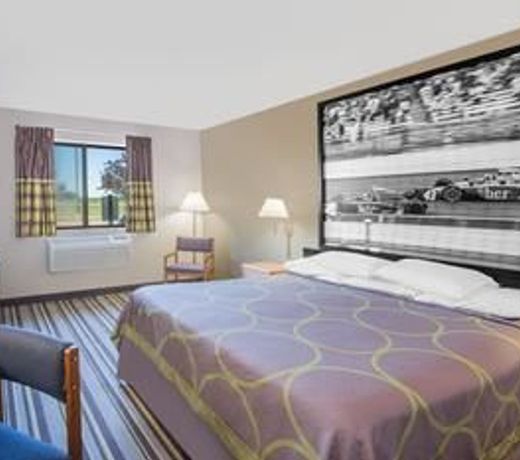 Super 8 by Wyndham Knoxville