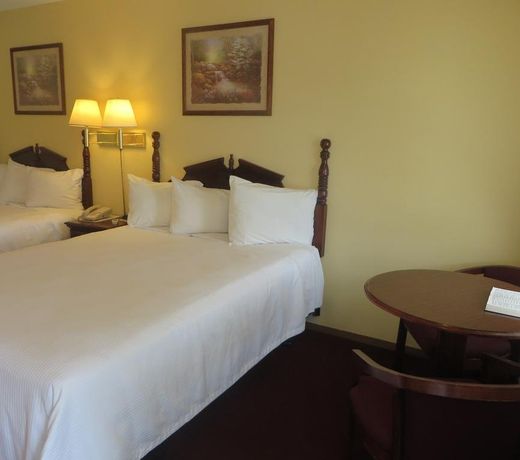 Honeysuckle Inn