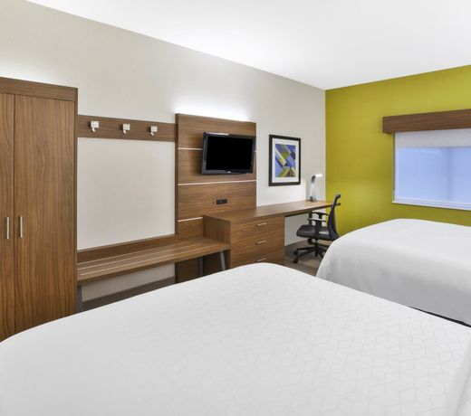 Holiday Inn Express Rochester-Victor, an IHG Hotel