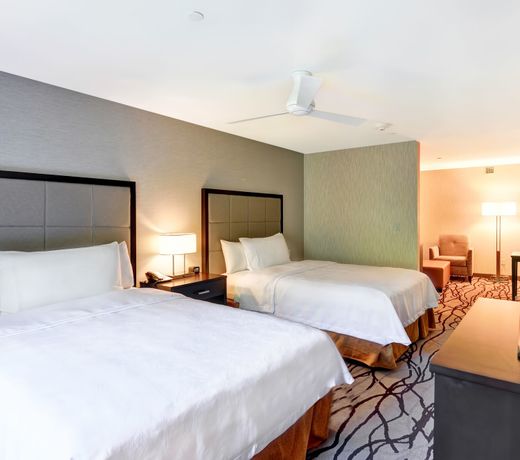 Homewood Suites by Hilton Cambridge-Arlington
