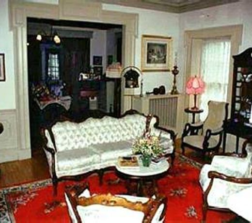 Arlington Inn