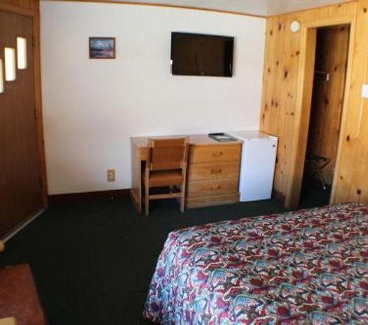 Lone Eagle Lodge