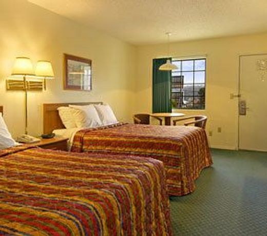 Days Inn by Wyndham Hardy