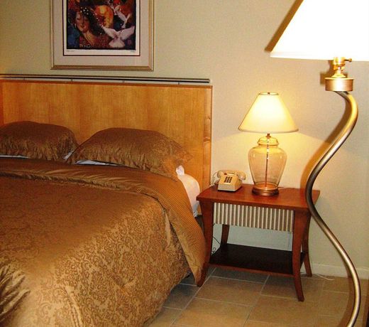 Hillsboro Beach Resort