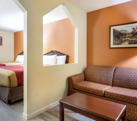 Carry on inn & suites