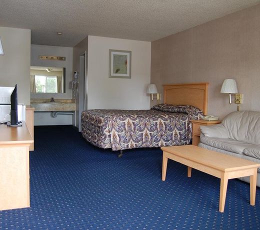 Western Inn Lakewood