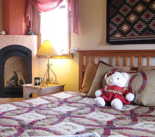SUNDANCE BEAR LODGE