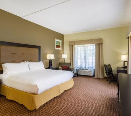 Holiday Inn Express Hotel & Suites-North East, an IHG Hotel
