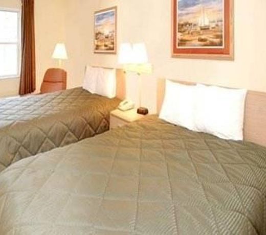 Quality Inn Beacon Marina