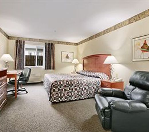Toppenish Inn and Suites