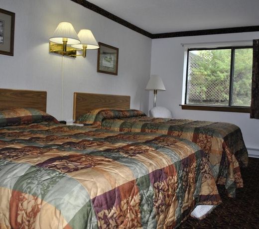 Waconia Inn and Suites
