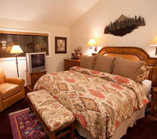 Aspen Condominiums by Rendezvous Mountain Rentals