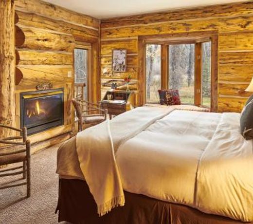 Bentwood Inn