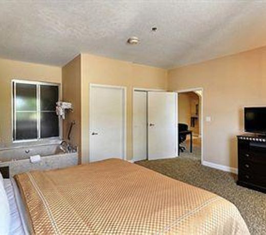 Country Inn & Suites by Radisson, The Woodlands