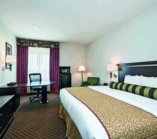 Americas Best Value Inn - Gun Barrel City