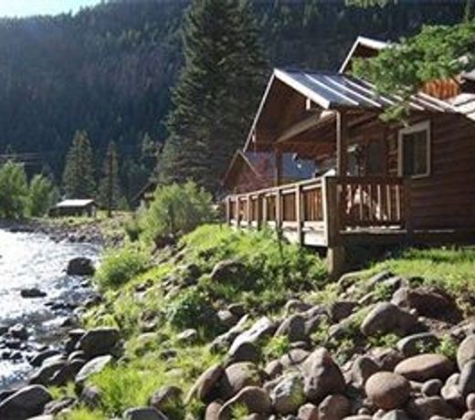 Wolf Creek Ranch Ski Lodge