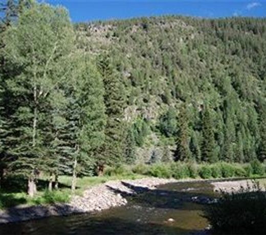 Wolf Creek Ranch Ski Lodge