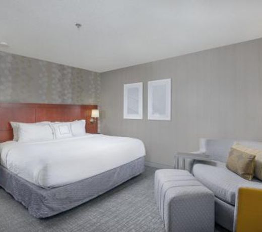 Courtyard by Marriott New Haven Orange