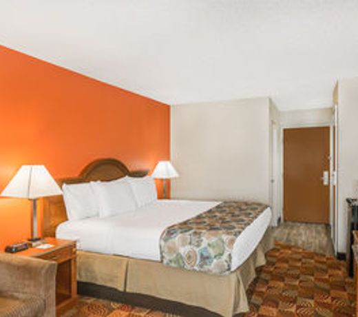 Days Inn by Wyndham Shallotte