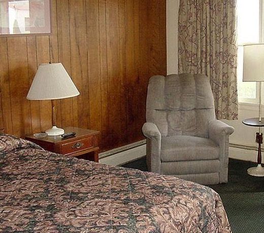 Twins Motel Strasburg