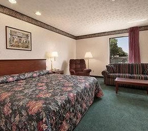 Ramada by Wyndham Strasburg Dover