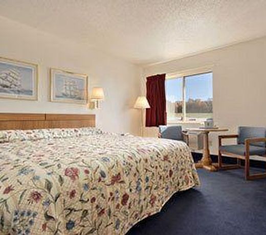 Super 8 by Wyndham Potosi