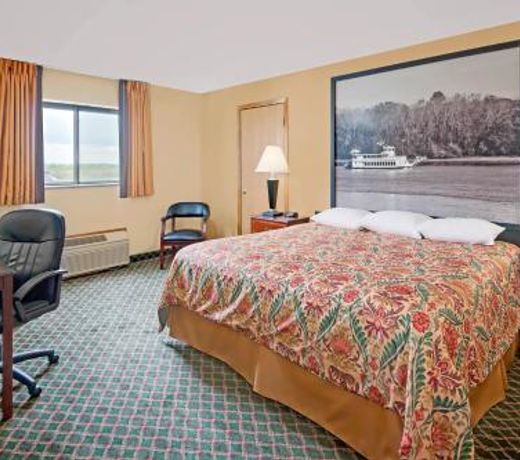 Super 8 by Wyndham Iowa Falls