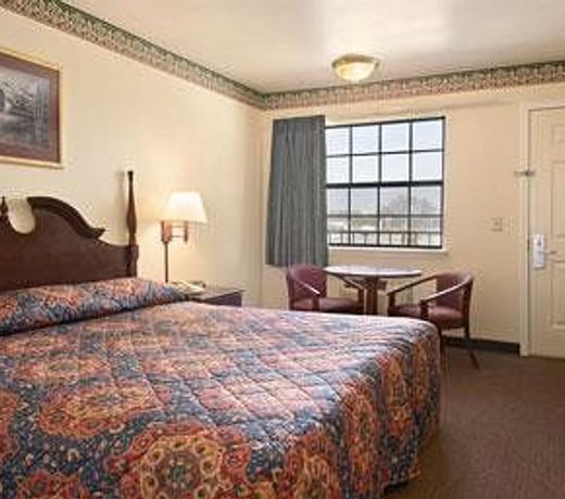 Super 8 by Wyndham Hazen