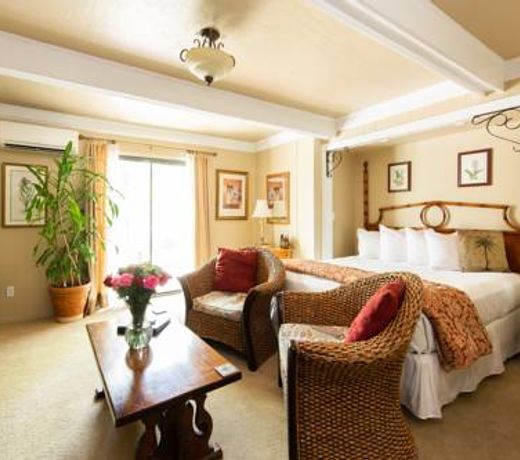 Mine and Farm, The Inn at Guerneville, CA