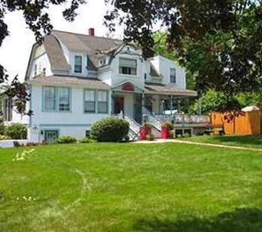 Cape Cod Claddagh Inn