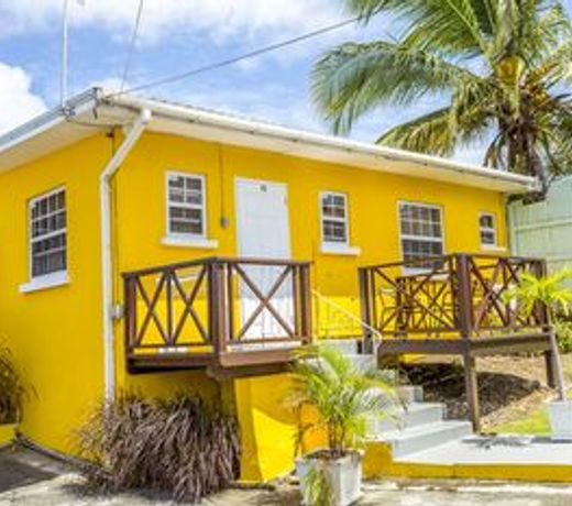 Adulo Apartments