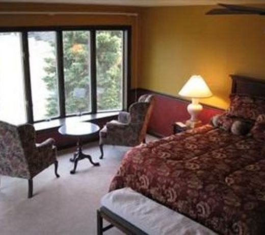 Moon Shadow Bed & Breakfast, Inc.