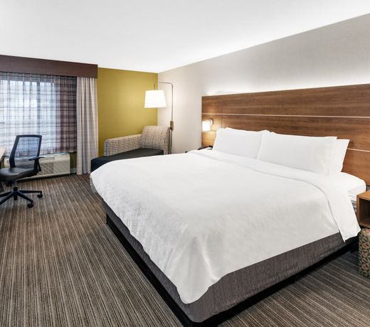 Holiday Inn Express Hotel & Suites Providence-Woonsocket, an IHG Hotel