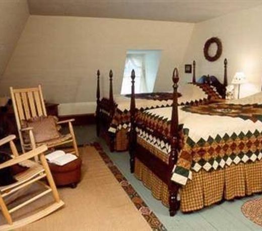 Pillsbury House Bed & Breakfast