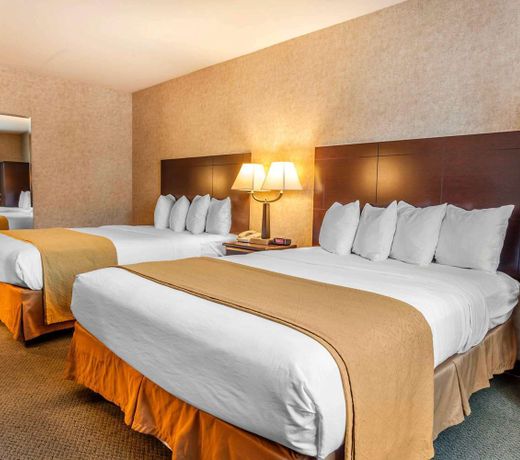 Quality Inn Near Seattle Premium Outlets Arlington