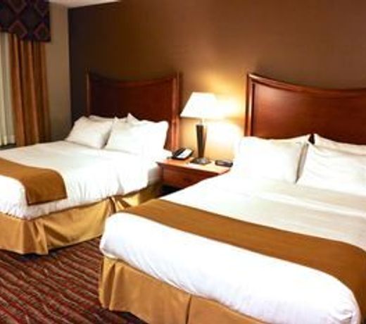 Holiday Inn Express Hotel & Suites Pierre-Fort Pierre, an IHG Hotel