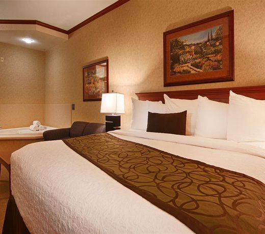 Best Western Plus Northwind Inn & Suites