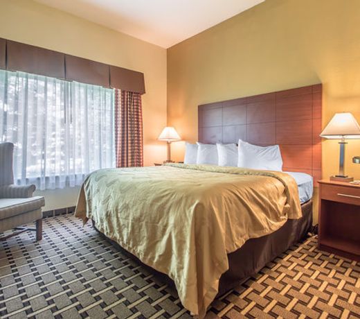 Quality Inn & Suites East Troy