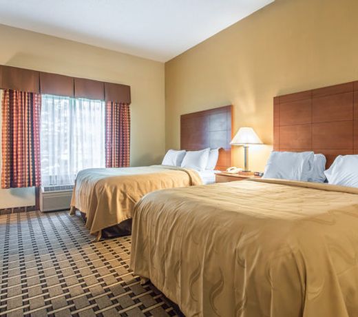 Quality Inn & Suites East Troy