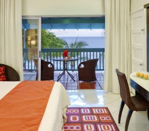 Crystal Cove by Elegant Hotels - All-Inclusive