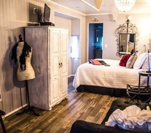 Featherbed Railroad B&B Resort