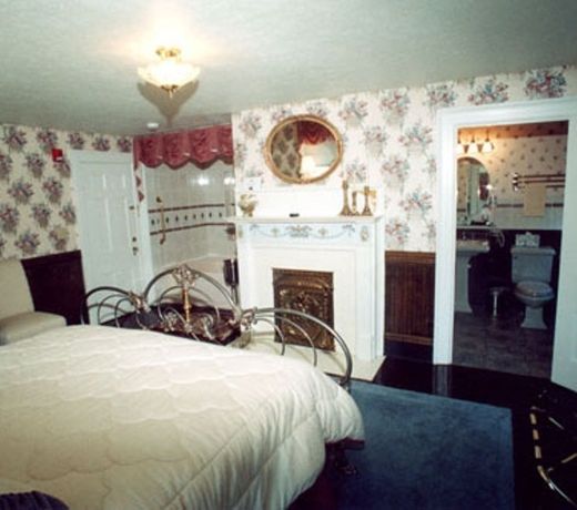 Julia's Bed & Breakfast