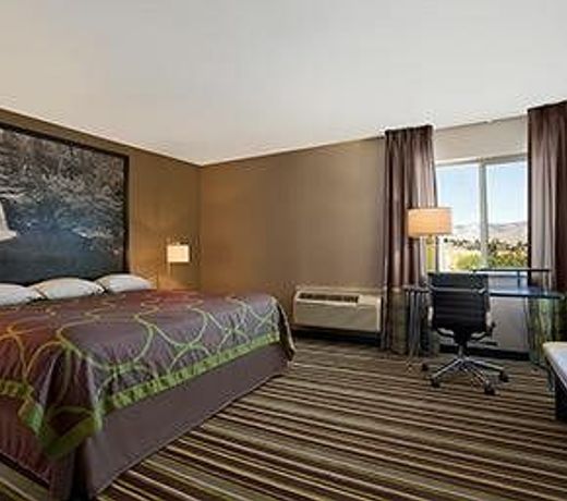Super 8 by Wyndham Pocatello